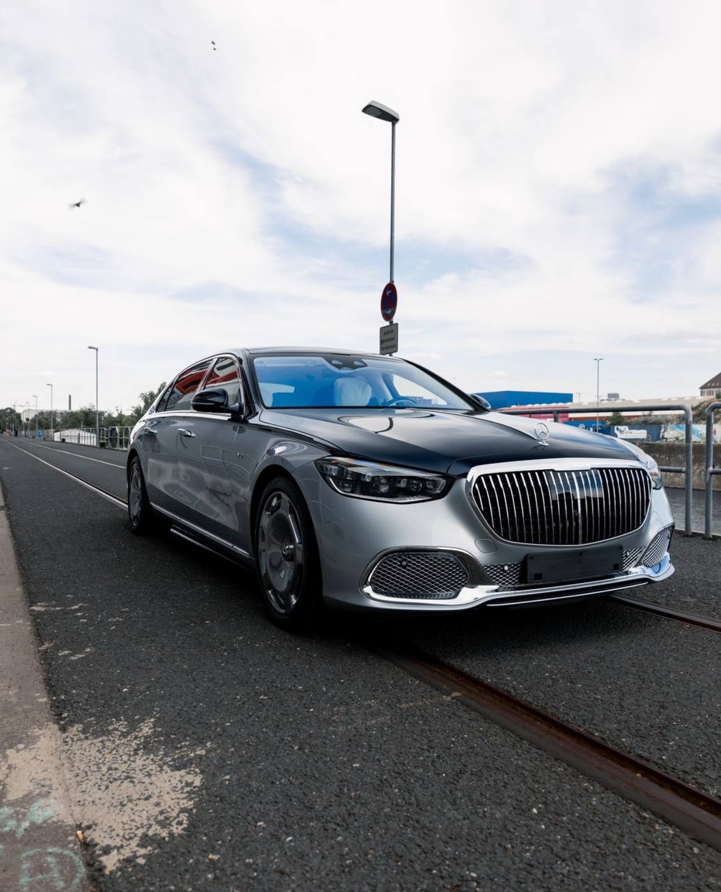 Mercedes-Benz S680