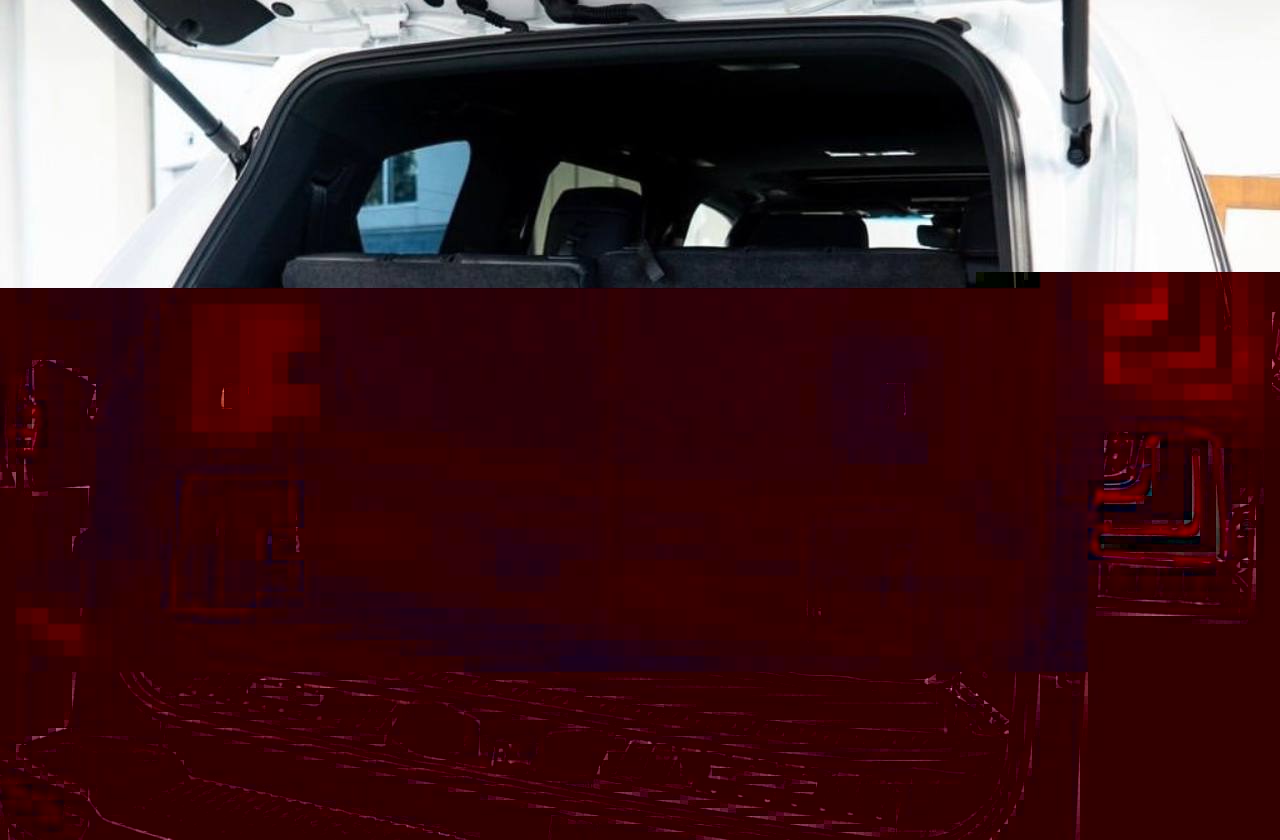 Lexus LX600