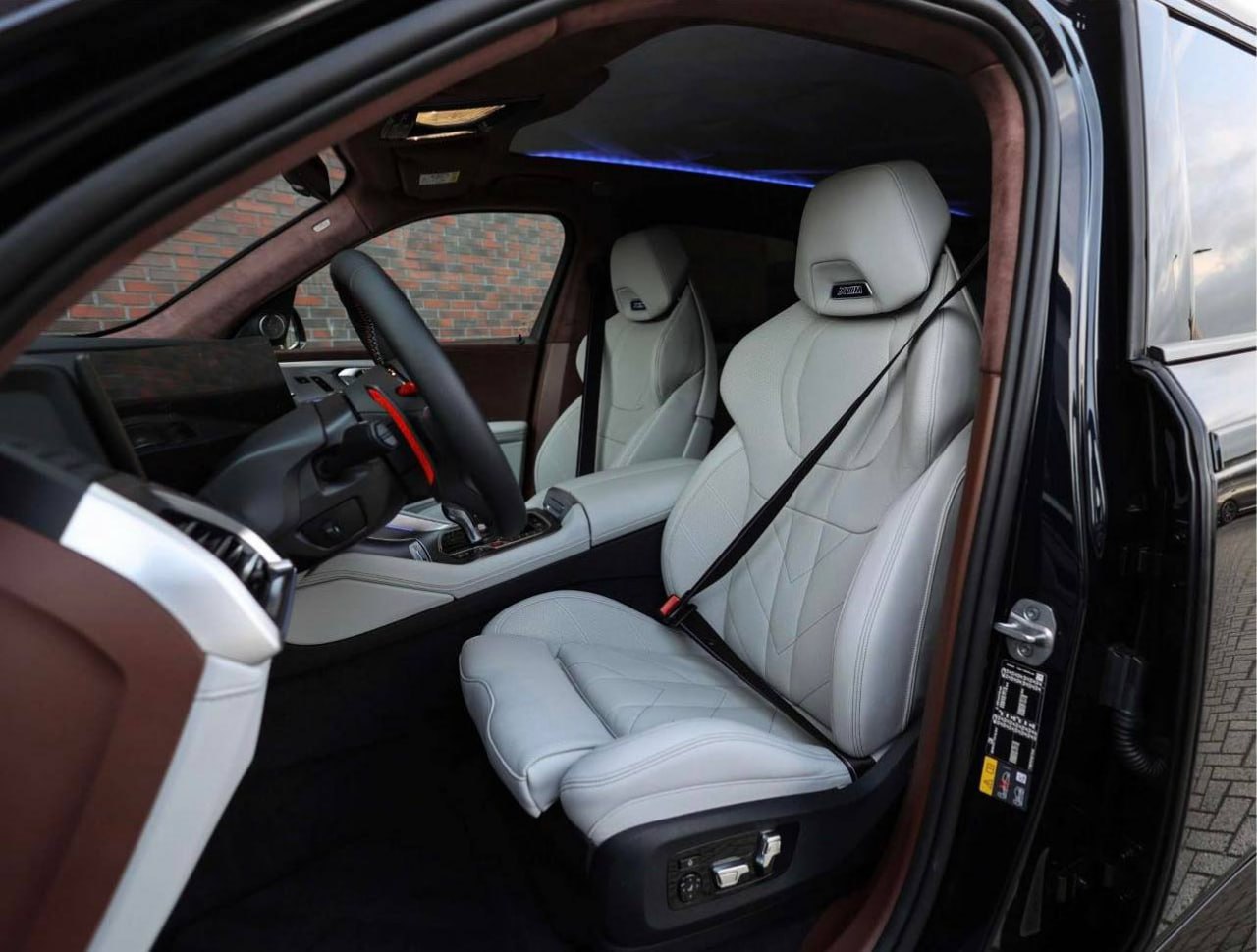 BMW XM