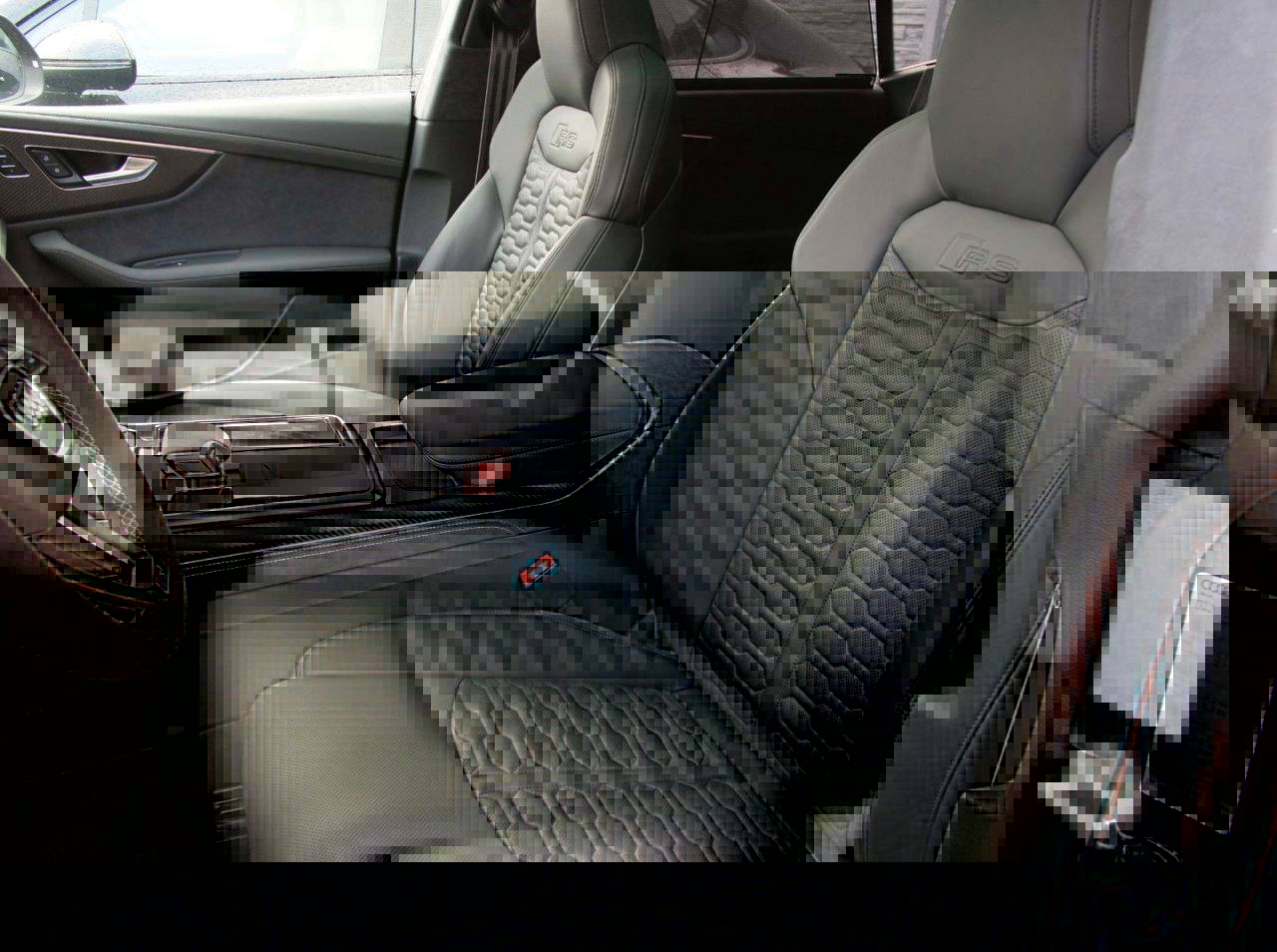 Audi RSQ8